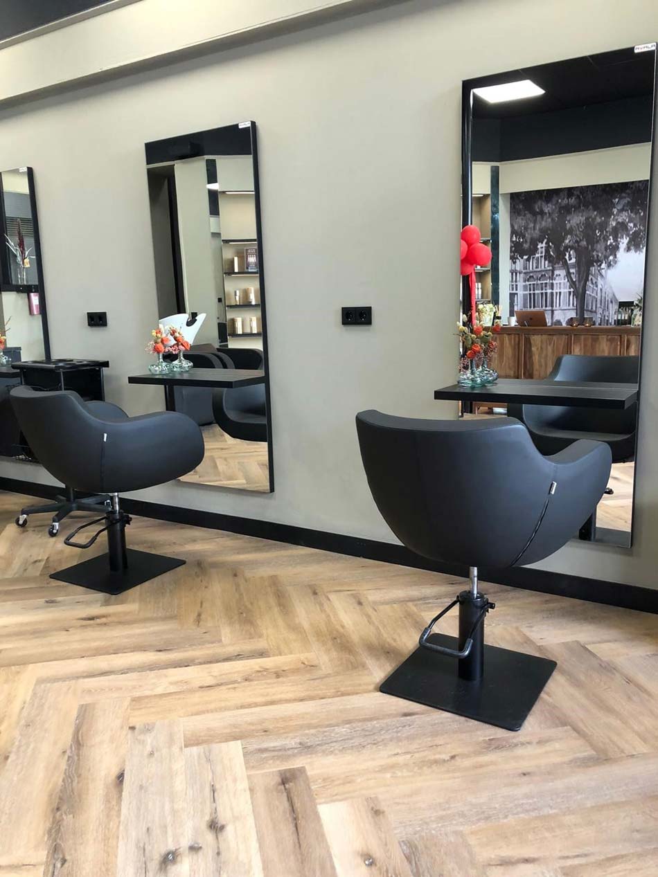 kapsalon-inrichting-hairdesign-siné-uit-venray-3 kapsalon inrichting hairdesign sine uit venray 3