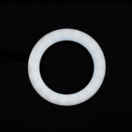 Snake Ring LED -lamplamp op een bureau Zwart  6