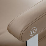 Kappersstoel Omega Astra beige 8