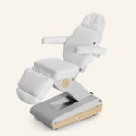 Swop B4 behandelstoel 4 motoren zero gravity NAGGURA