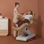 Swop B4 UP behandelstoel 4 motoren zero gravity NAGGURA